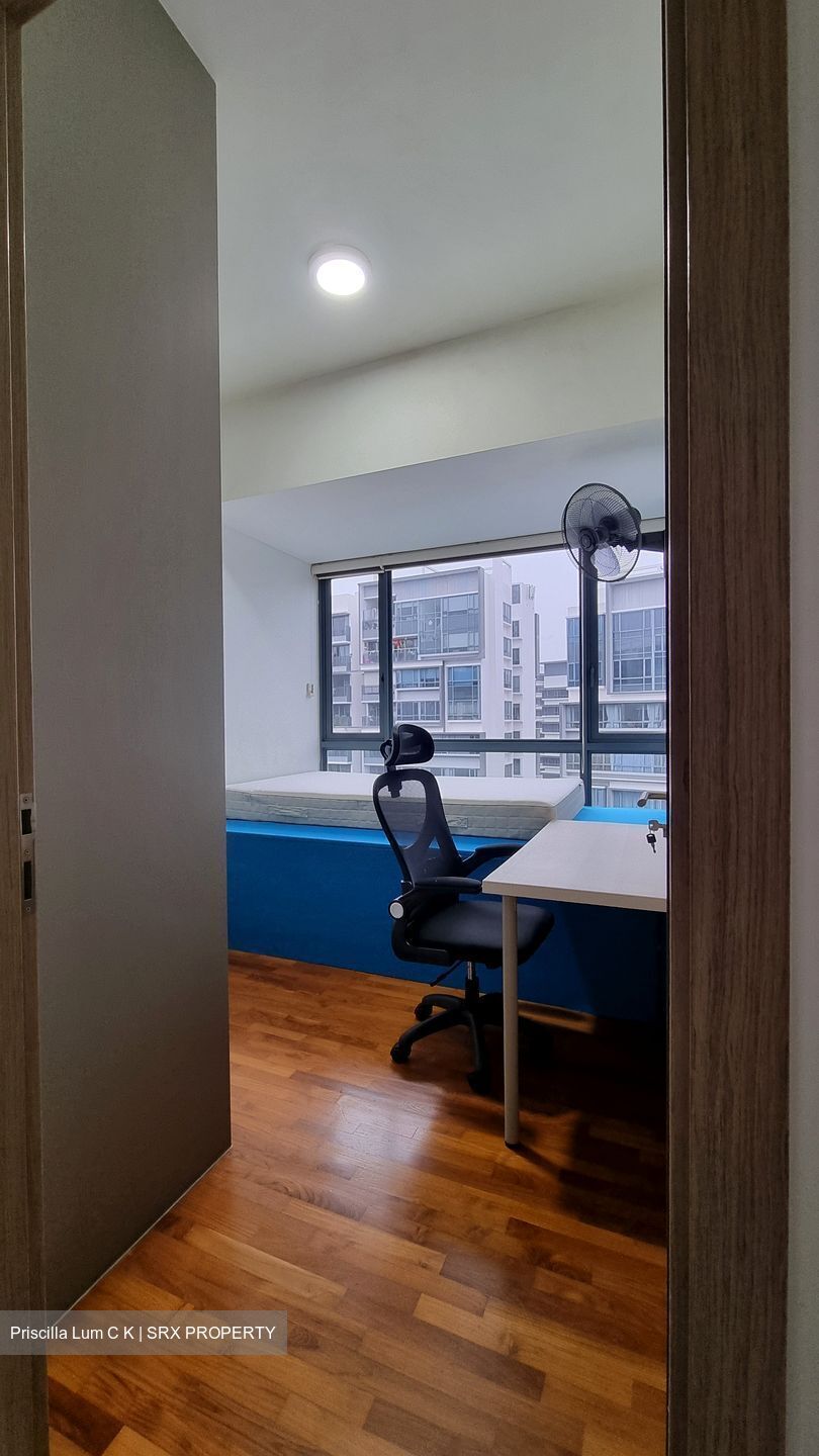 The Palette (D18), Condominium #445573411